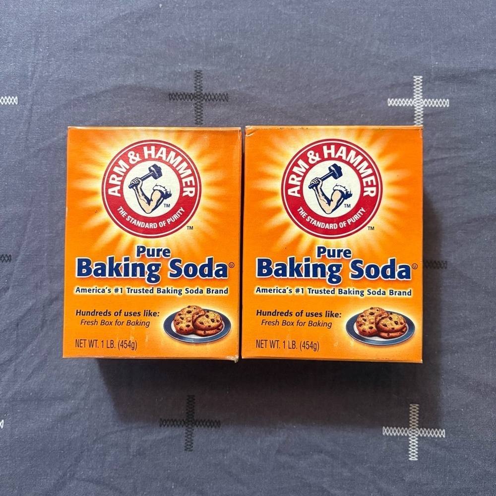 NEW Arm & Hammer Pure Baking Soda 1LB )454g) Lot of 2